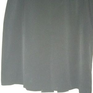 Black skirt to the knee